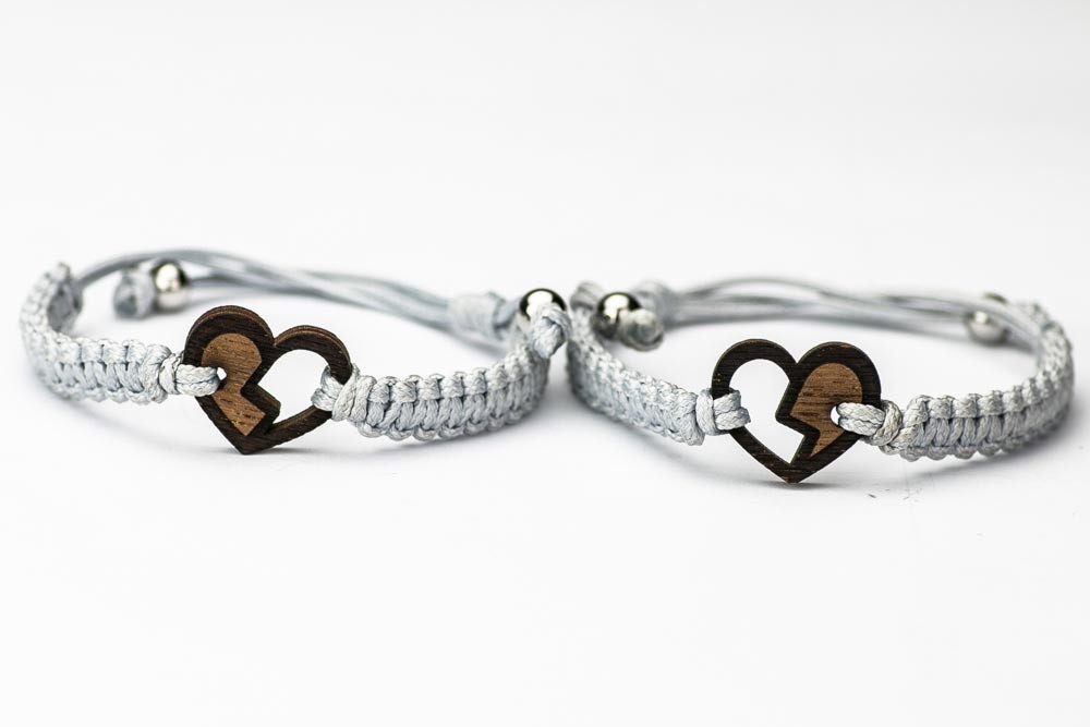Wooden Bracelet Hearts Merbau Cotton (Set of 2 items)