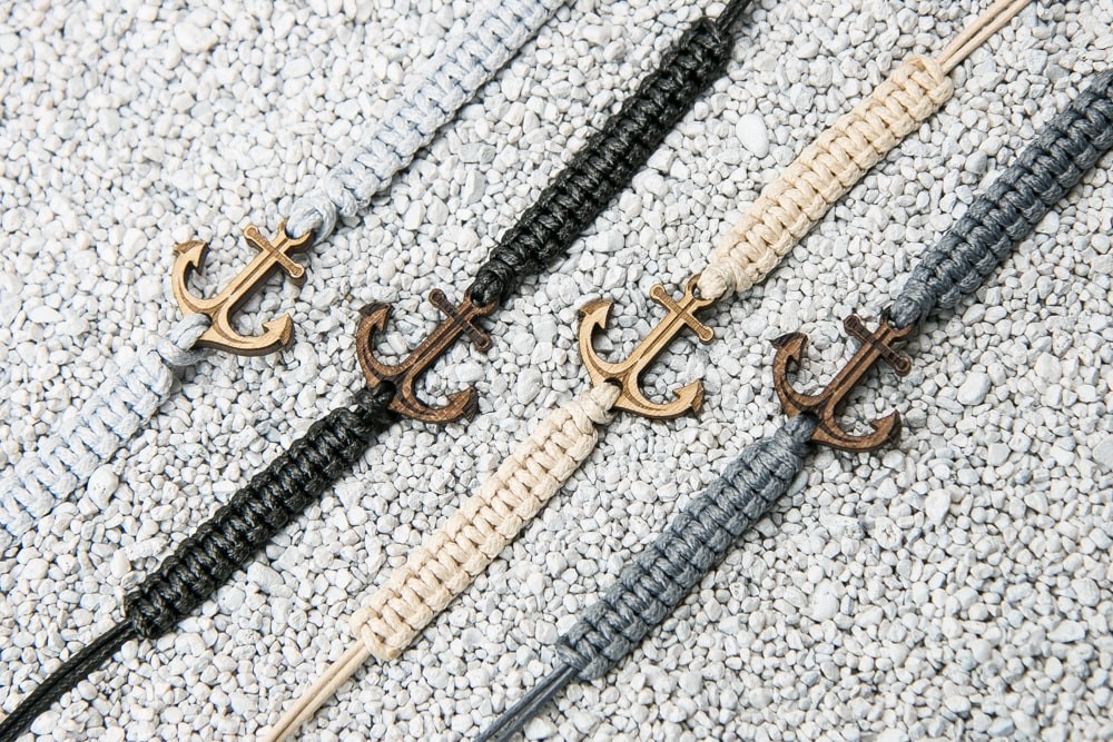 Wooden Bracelet Anchor Merbau Cotton