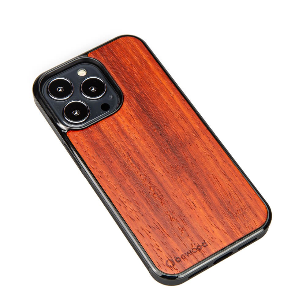 Apple iPhone 13 Pro Padouk Wood Case