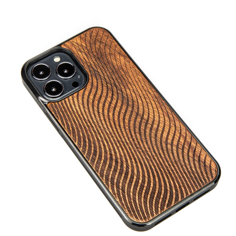 Apple iPhone 13 Pro Max Waves Merbau Wood Case