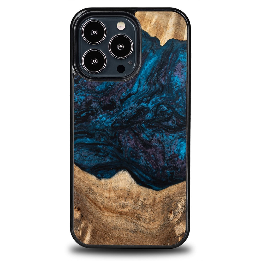 Etui Bewood Unique na iPhone 13 Pro - Planets - Neptun