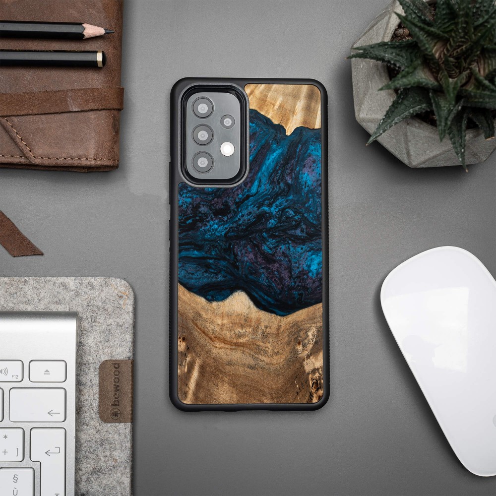Etui Bewood Unique na Samsung Galaxy A73 5G - Planets - Neptun (3)