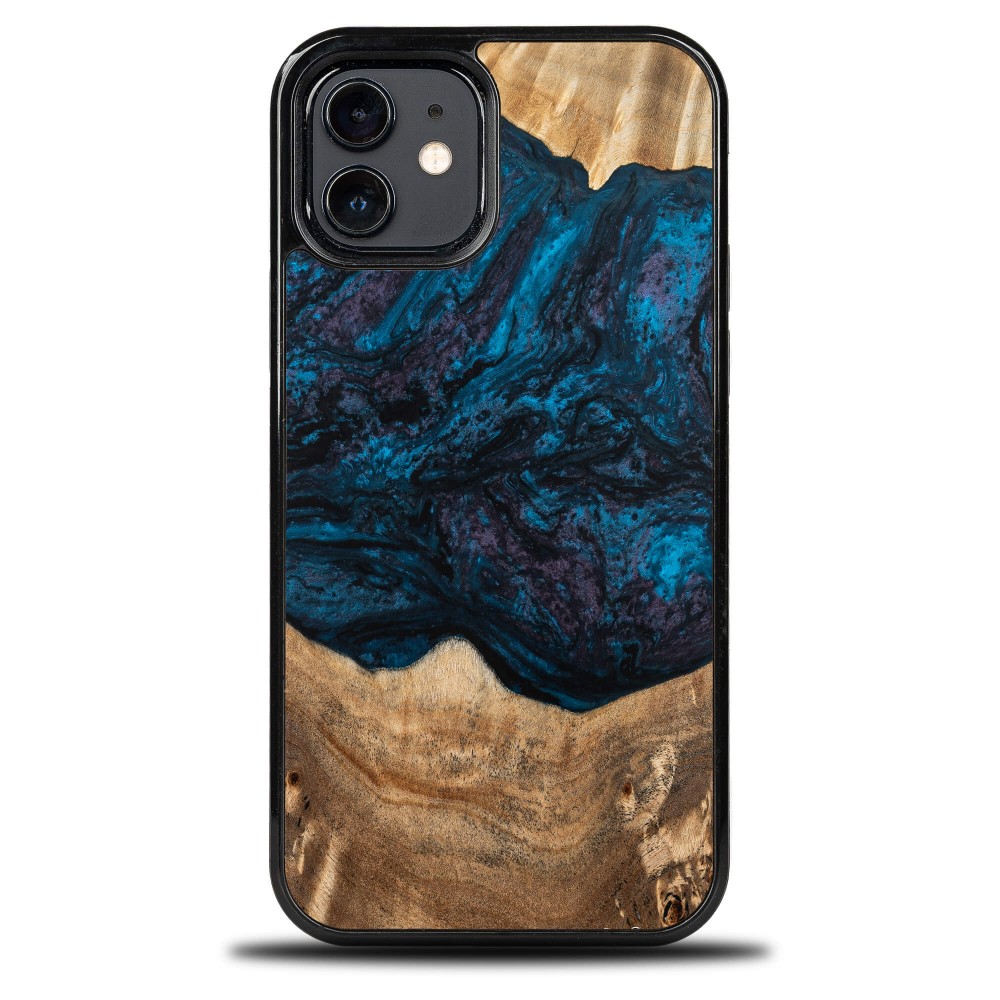 Etui Bewood Unique na iPhone 12 / 12 Pro - Planets - Neptun