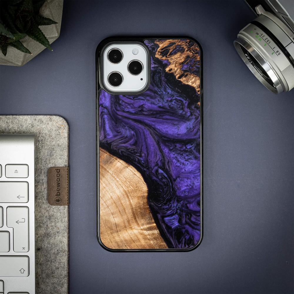 Bewood Resin Case - iPhone 12 Pro Max - Violet