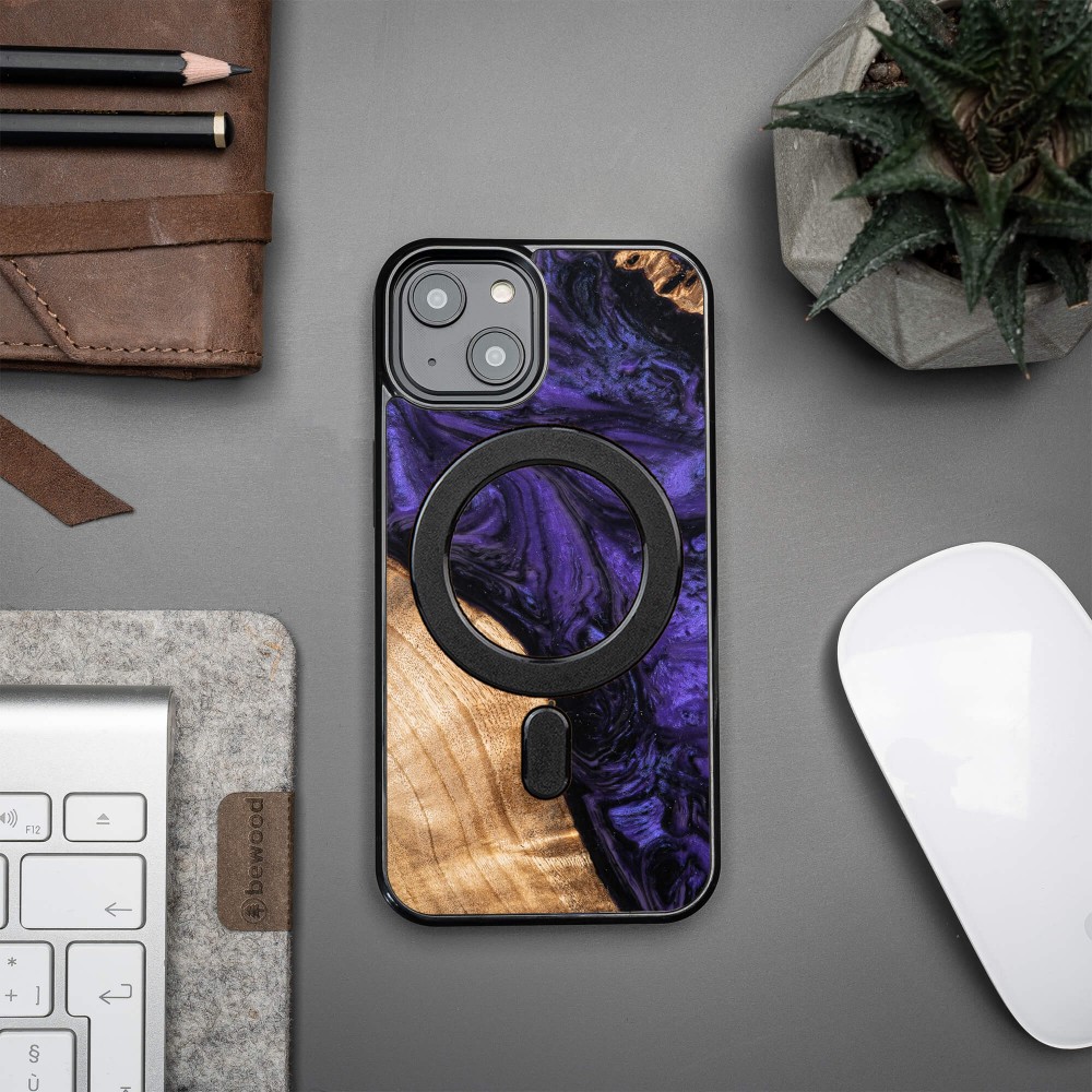 Bewood Resin Case - iPhone 14 - Violet - MagSafe