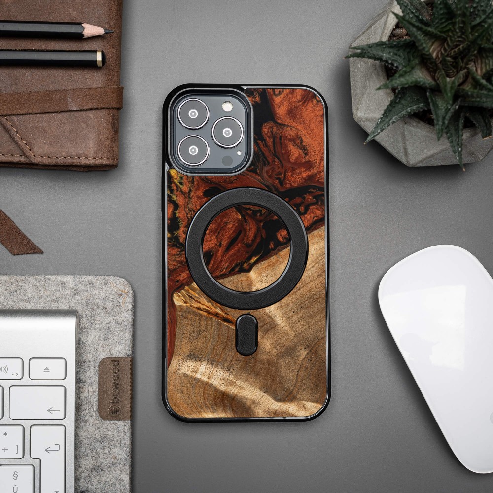 Bewood Resin Case - iPhone 13 Pro Max - 4 Elements - Fire - MagSafe