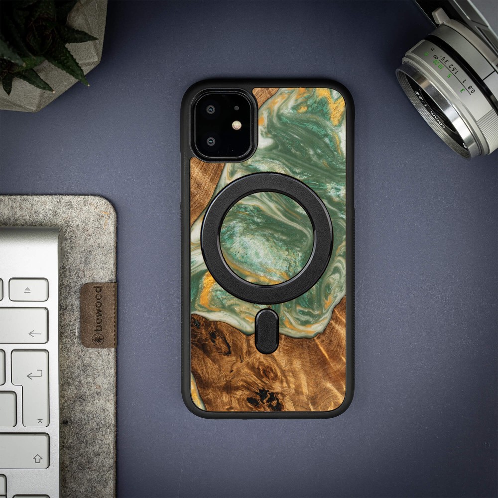 Bewood Resin Case - iPhone 11 - 4 Elements - Water - MagSafe