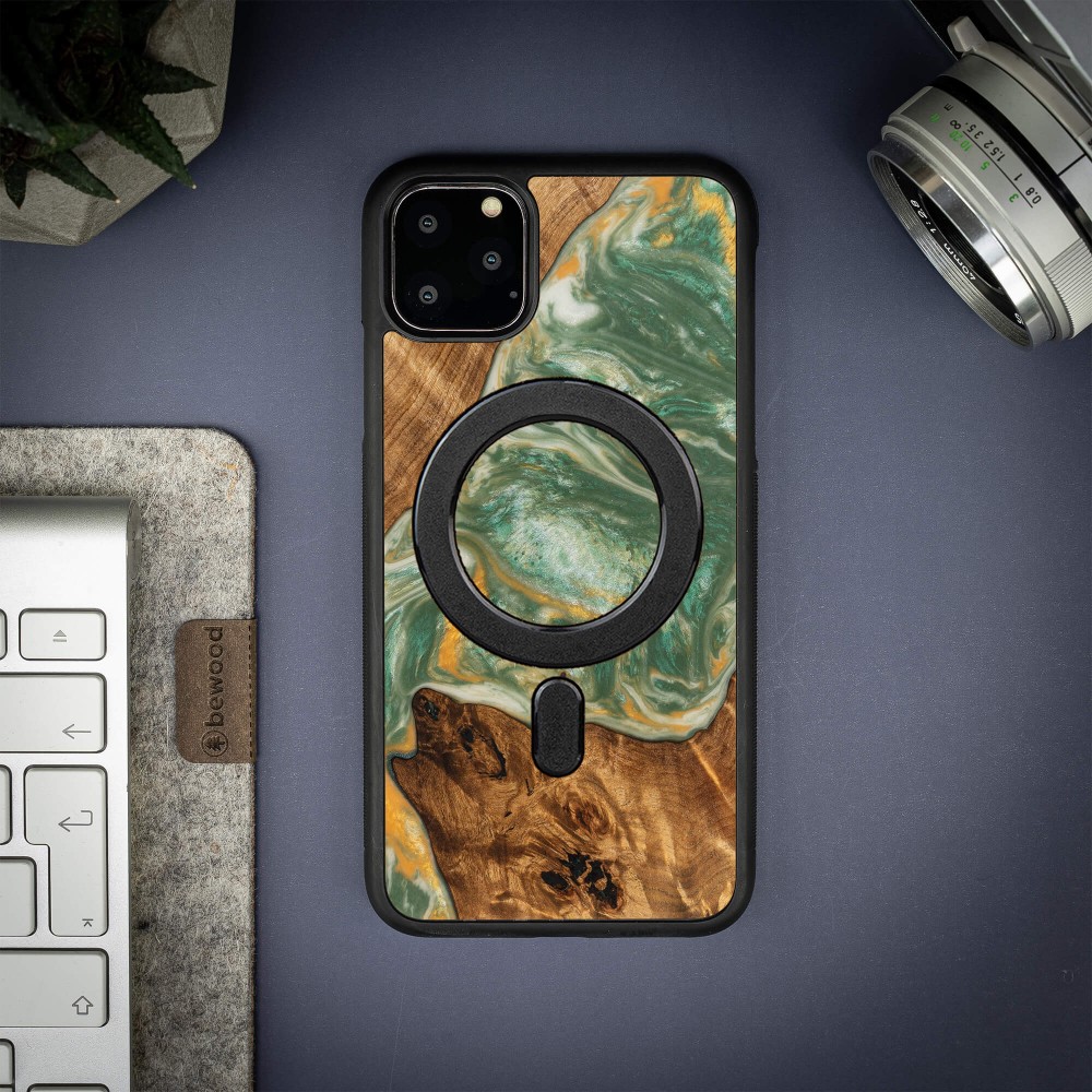 Bewood Resin Case - iPhone 11 Pro Max - 4 Elements - Water - MagSafe
