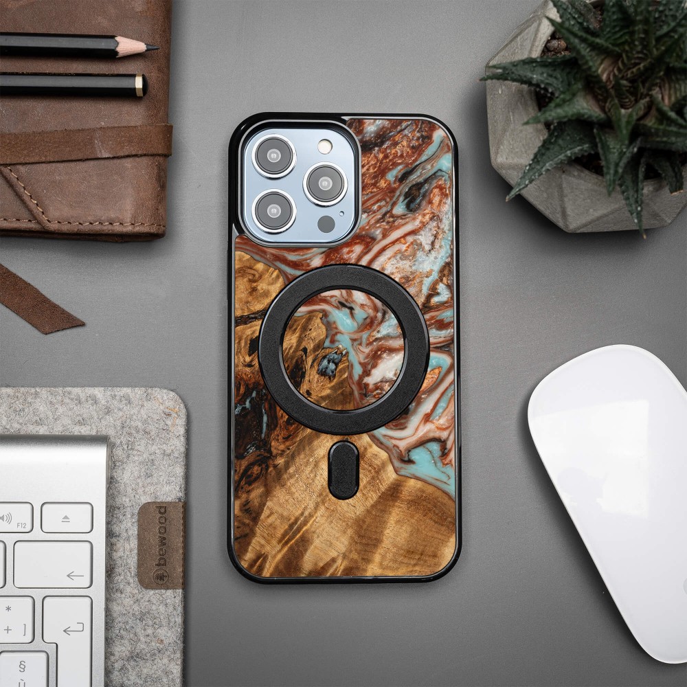 Bewood Resin Case - iPhone 15 Pro Max - Planets - Jupiter - MagSafe