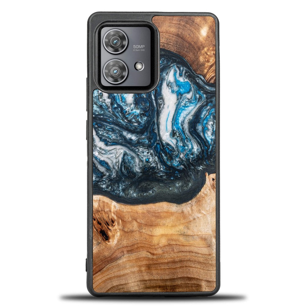 Etui Bewood Unique na Motorola Edge 40 Neo - Planets - Ziemia (1)