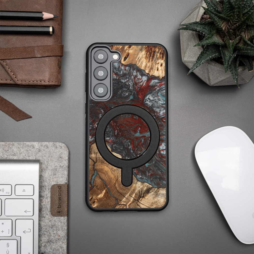 Bewood Resin Case - Samsung Galaxy S23 Plus - Planets - Pluto - MagSafe