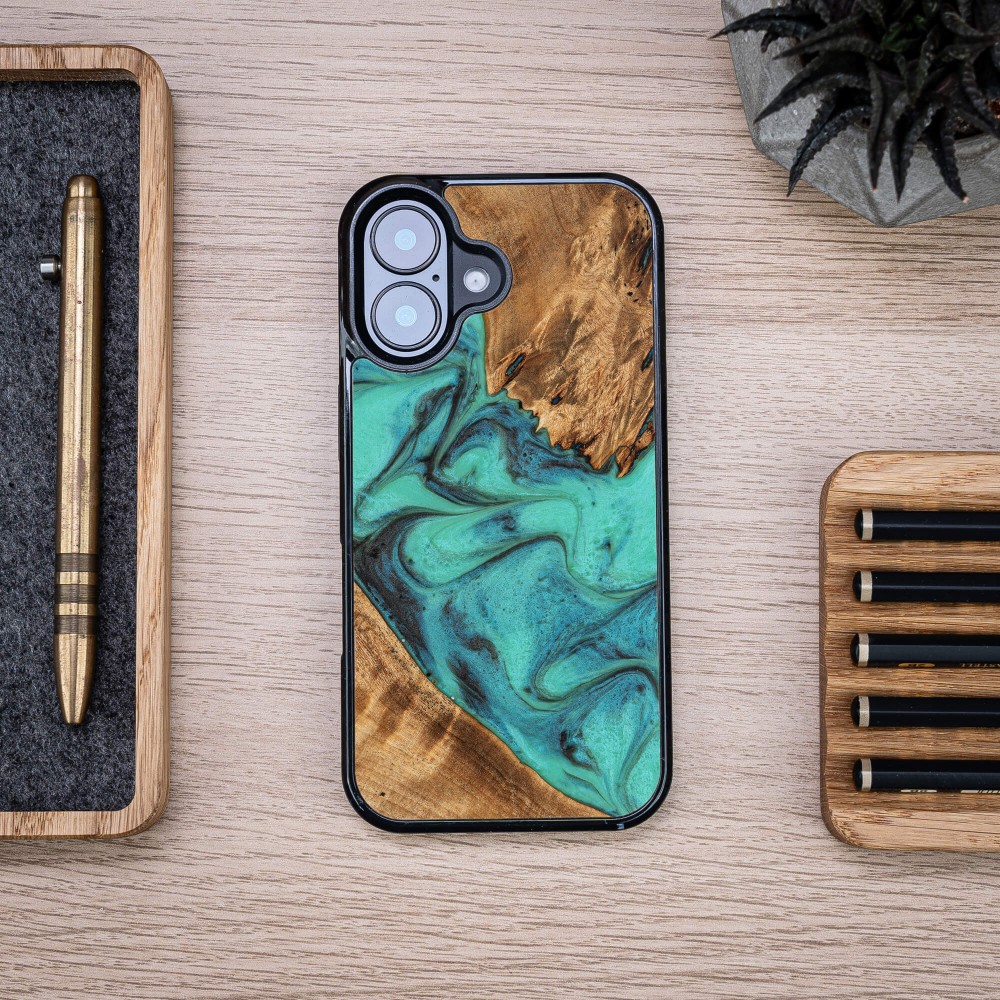 Bewood Resin Case for Apple iPhone 16 - Turquoise