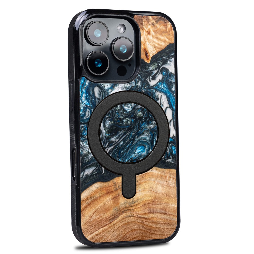 Bewood Resin Case for Apple iPhone 16 Pro - Planets - Earth with MagSafe