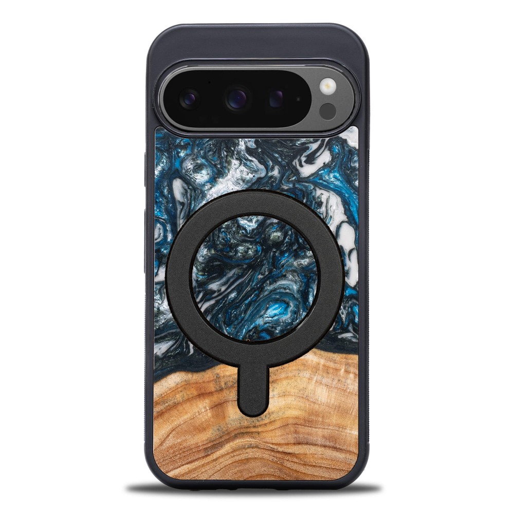 Bewood Resin Case for Google Pixel 9/9 Pro - Planets - Earth with MagSafe