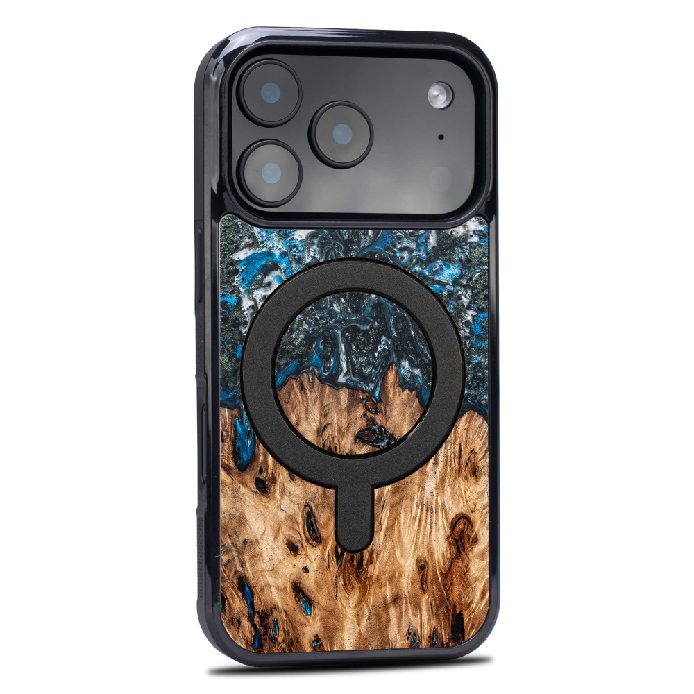 Bewood Resin Case for Apple iPhone 17 Pro - Planets - Earth with MagSafe (2)
