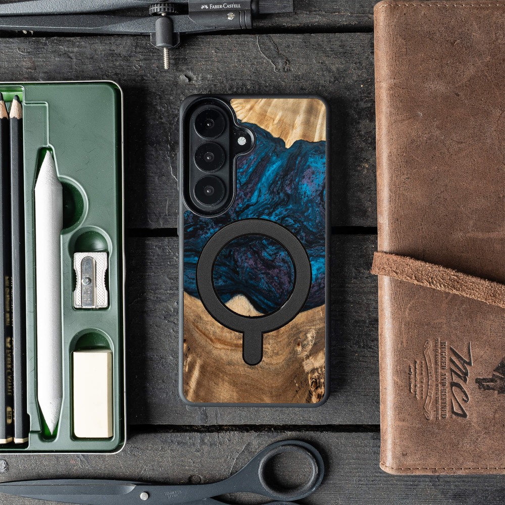 Bewood Resin Case for Samsung Galaxy S26 - Planets - Neptune with MagSafe (3)