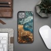 Etui Bewood Unique na iPhone 14 - Planets - Ziemia