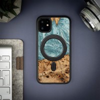 Bewood Resin Case - iPhone 11 - Planets - Uranus - MagSafe