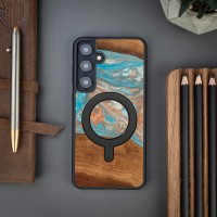Etui Bewood Unique na Samsung Galaxy S24 Plus - Planets - Saturn z MagSafe