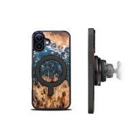 Bewood Resin Case for Apple iPhone 16 - Planets - Earth with MagSafe