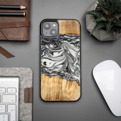 Bewood Resin Case  iPhone 14 Plus  4 Elements  Earth