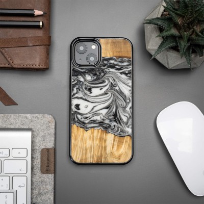 Bewood Resin Case  iPhone 13  4 Elements  Earth