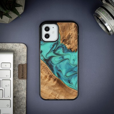 Bewood Resin Case  iPhone 12 / 12 Pro  Turquoise