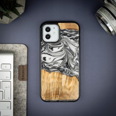 Bewood Resin Case  iPhone 12 / 12 Pro  4 Elements  Earth