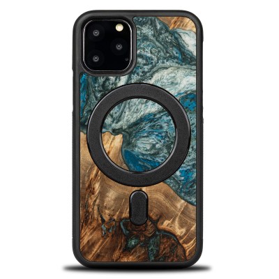 Bewood Resin Case  iPhone 11 Pro  Planets  Earth  MagSafe