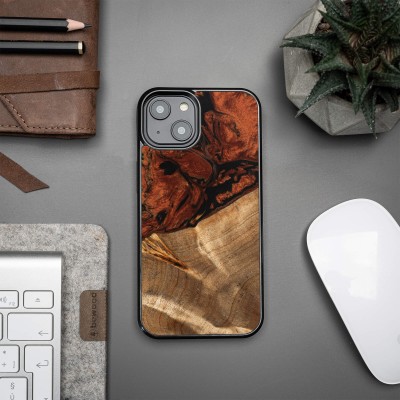 Bewood Resin Case  iPhone 15  4 Elements  Fire