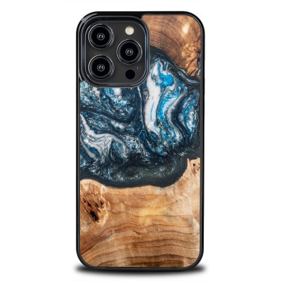Bewood Resin Case  iPhone 14 Pro Max  Planets  Earth